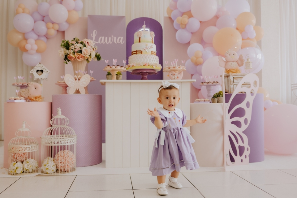 Laura - Aniversário 1 ano